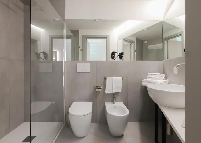 The Grove * ミラノ