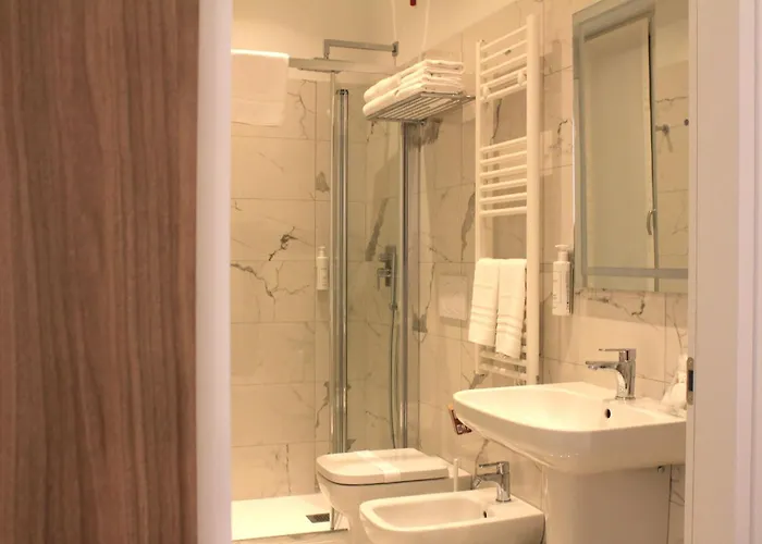 Hotel Homa Certosa District 2*