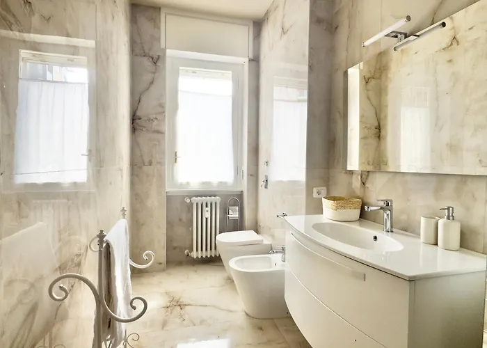 Solari Design District- 4 Mega Siute * Milano