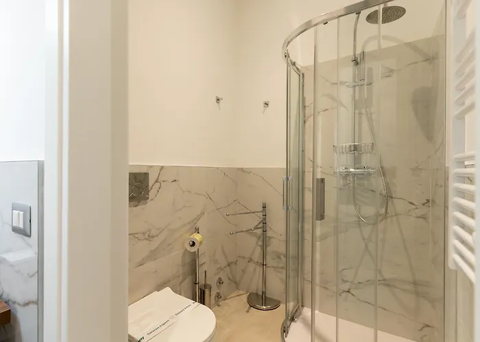 Acero & Ibisco - Repubblica By Innstay 3* Milánó