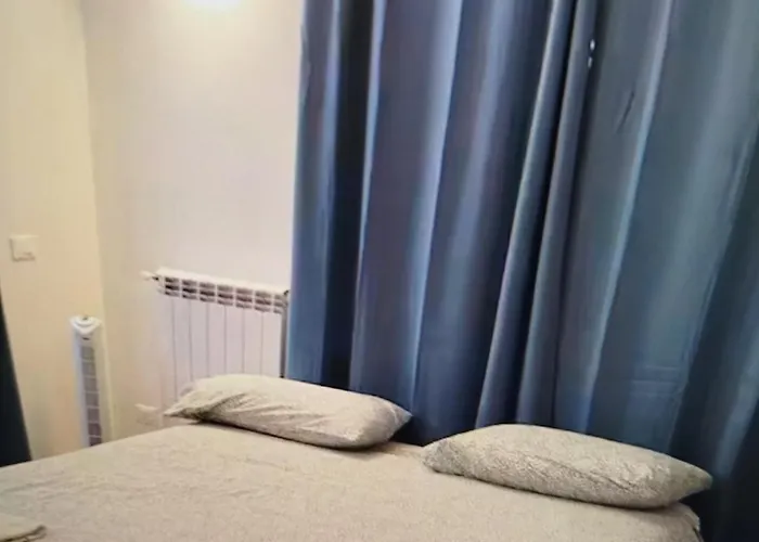 Davy Place Ub1 Oda ve Kahvaltı Milano