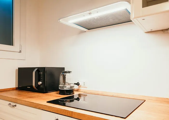 Casa De Amicis - Lakeside L&b Pensjonat Mediolan