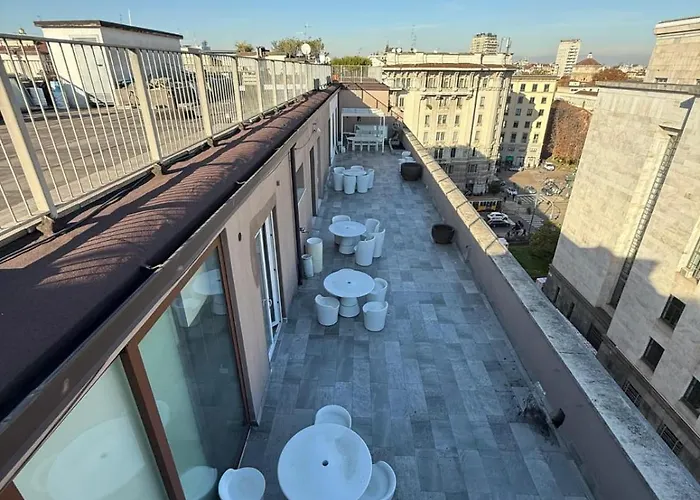 Guest house Freguglia - Attico Con Vista Duomo 3*