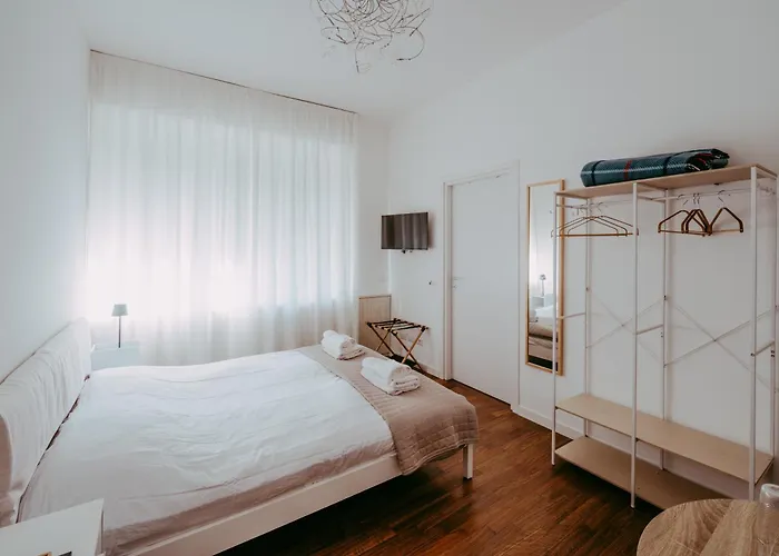 Faro Bed and Breakfast Μιλάνο