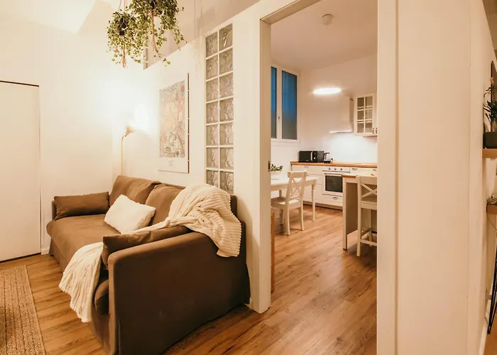 Casa De Amicis - Lakeside L&b 3*