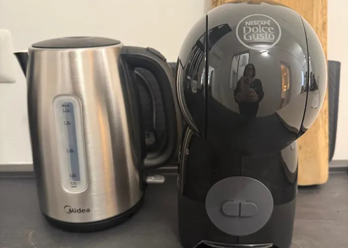 בית נופש Newly Renovated 2Br Near Bocconi & Metro מילאנו