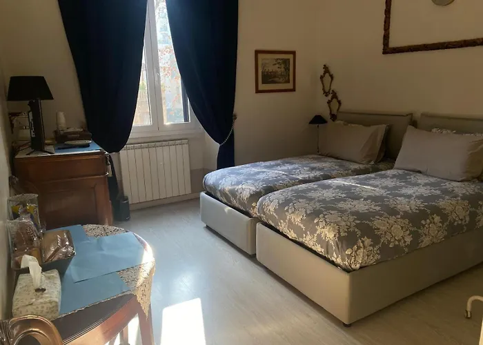 Fastinn Bocconi Navigli Милан