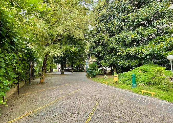 Lejlighedshotel Casa Zara & Domus Lagosta Milano