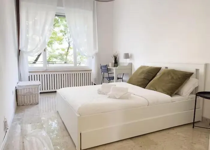 Solari Design District- 4 Mega Siute * Milano