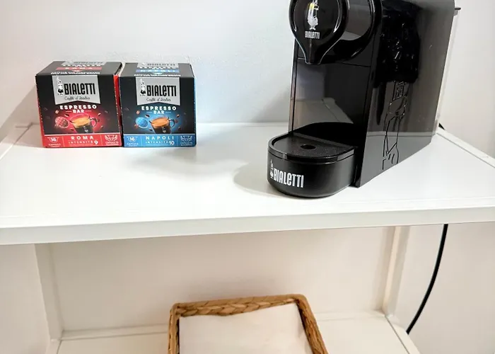 Villa Rainbow District Mood *