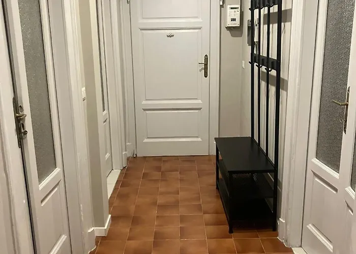 ベッド・アンド・ブレックファスト Navigli Modern ミラノ