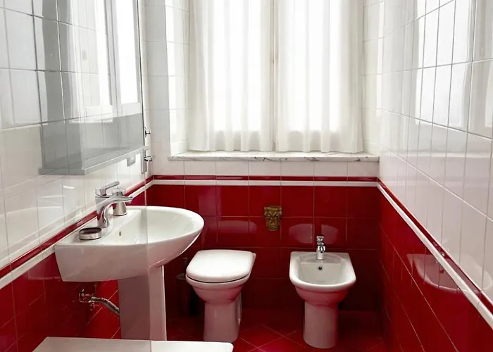 Rainbow District Mood * Milan