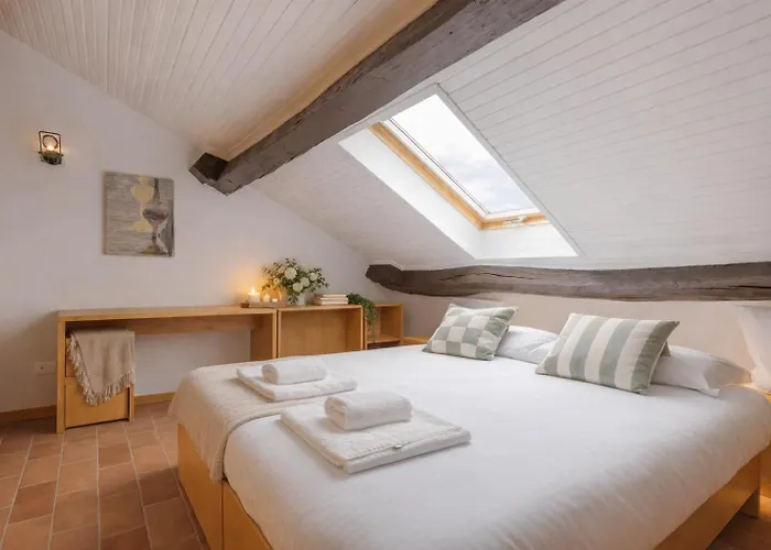 Design In Legno & Atmosfera Calda Bilocale 20m Dai Navigli Apartman