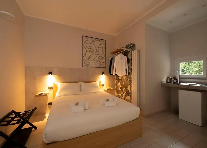 Monolocale X 2 Silenzioso Con Balcone - Famagosta Апартаменты Милан