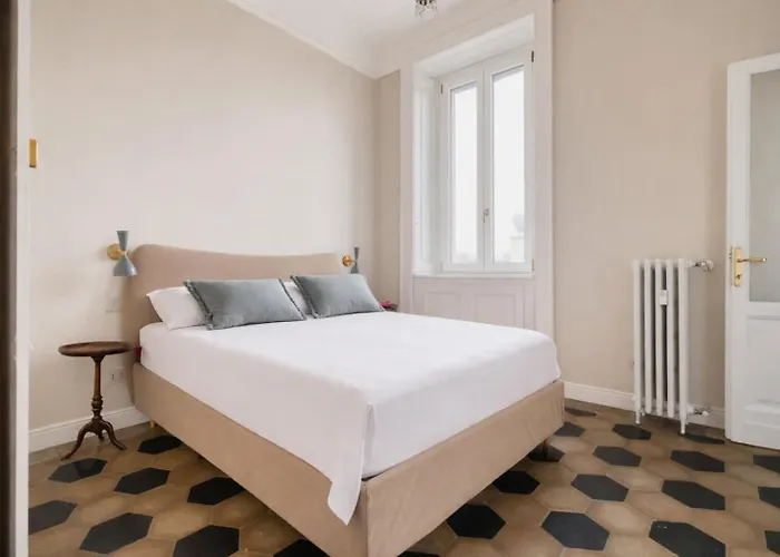 Apartment Bright 2br Near Arco Della Pace Mailand