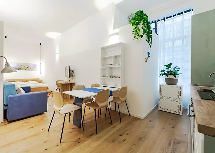 Commenda 33 Apartmán