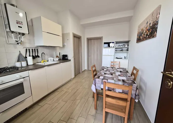 Apartment Check-inganni, Sopra La Metropolitana Fianco Cdi *