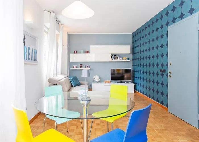 公寓 Light Blue Home-sempione Park-metro M2-brera