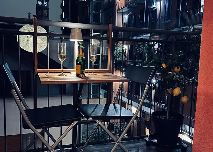 Casabella Design With Balcony Navigli Area Milano