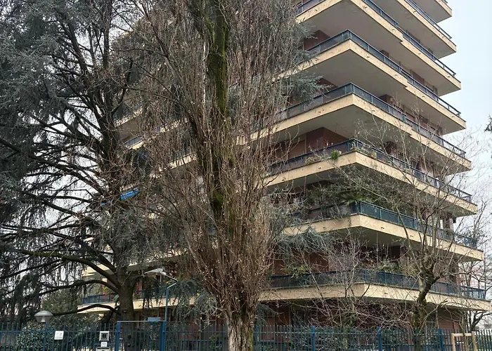 San Siro Apartment, * 밀라노