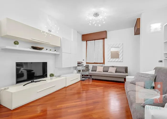 Urban In - Comfortable And Well Connected