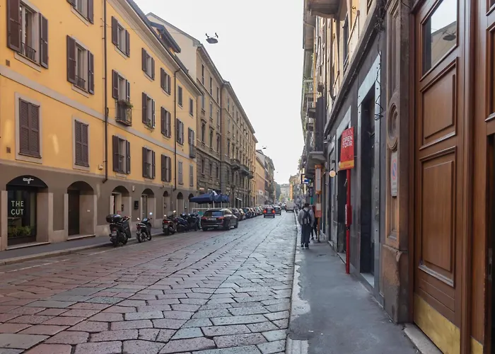 Brera Exclusive - New With Terrace, Near Parking Apartment