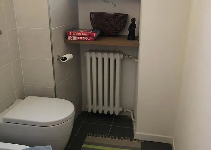 Magico Zona Navigli Милан