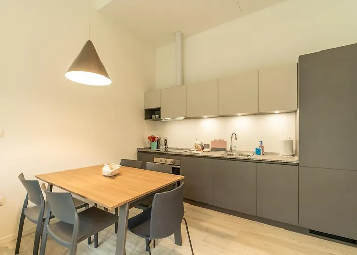 شقة With Terrace And Pool, 5 Min From The Martesana ميلان