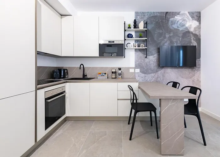 Parcheggio Gratuito - New 1bdr Con Terrazzo