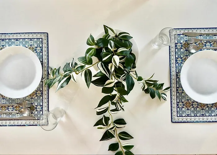 Peaceful Oasis With Balcony And Parking, Appartamento Milano