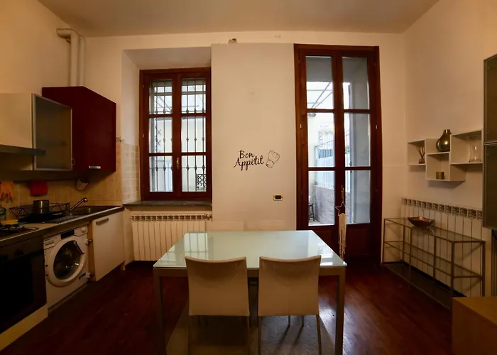 Bocconi Comfort Lägenhet