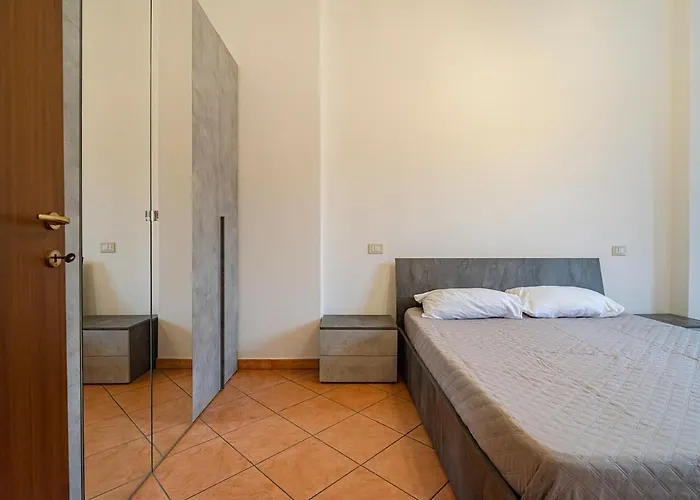 Elegant Certosa - 5 Minutes From The Duomo 아파트