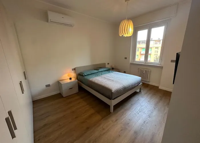 Cassala 45 - Di Design Ristrutturato, 2 Camere, Navigli Milão