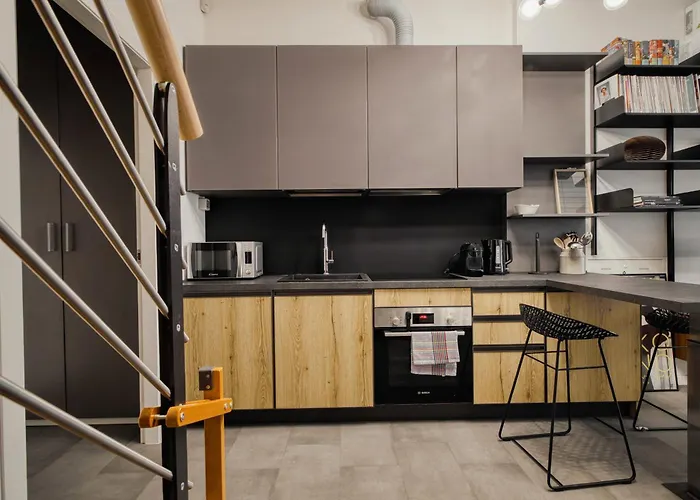 公寓 Just Urban - Design Loft 2 Bathrooms And Balcony - 9 Min M4 Duomo 米兰