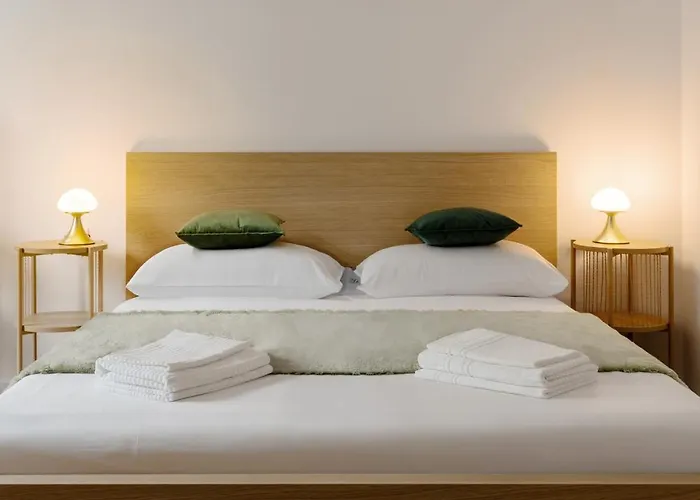 Modern In Isola-garibaldi アパート *