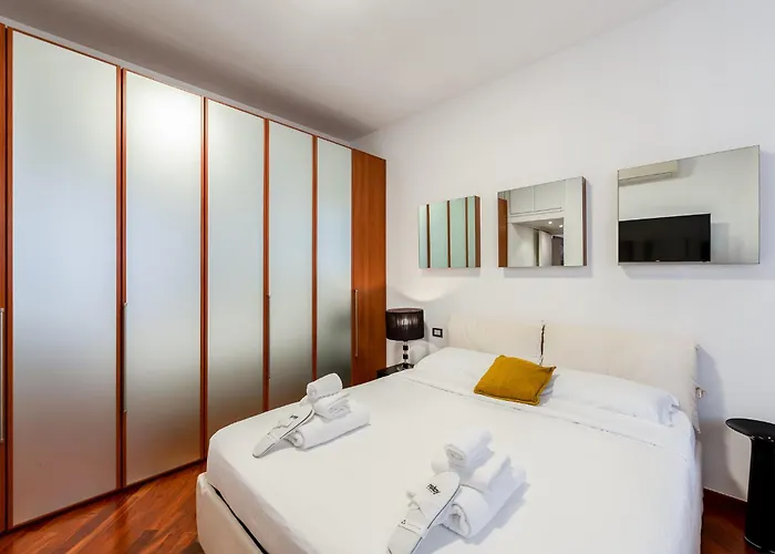 Porta Romana Living - Near Metro Station By Innstay Apartament *