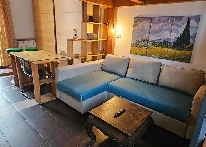 Yourcozyhome In Martesana Apartmán