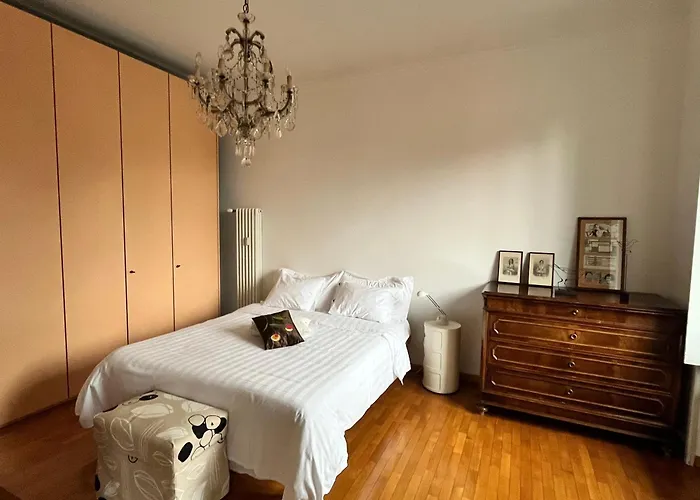 Isola Accogliente * Milano