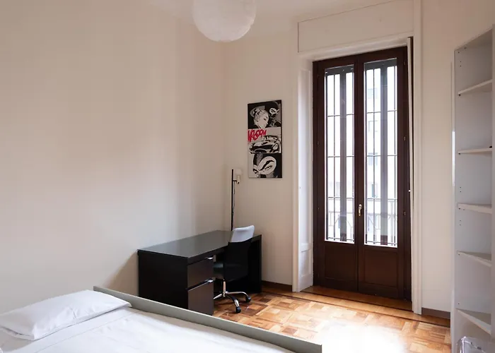 Luminoso Trilocale Piano Alto Vicino All' Arco Della Pace Lägenhet Milano