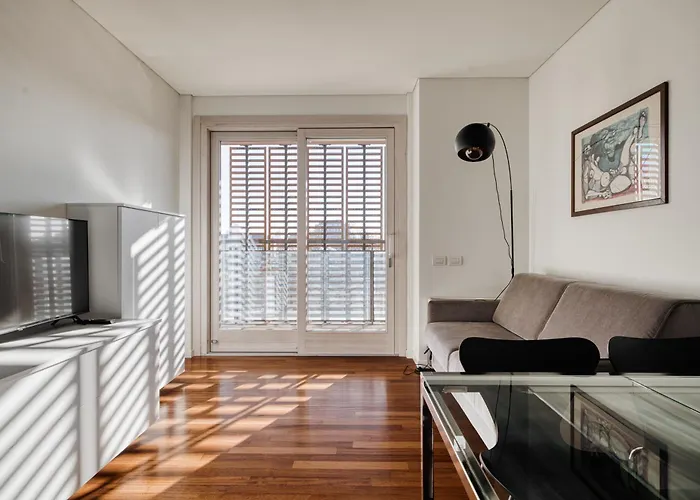 Giaxtower Palestra & Piscina Pure Living ميلان