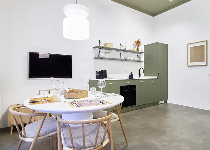 Design With Private Street Entrance Apartmán