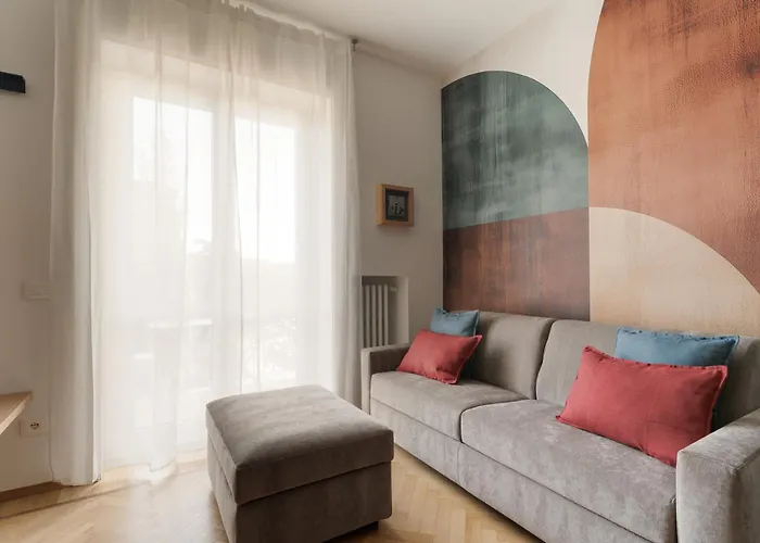 Isola - Menabrea - Moderno Trilocale Di Design * 米兰