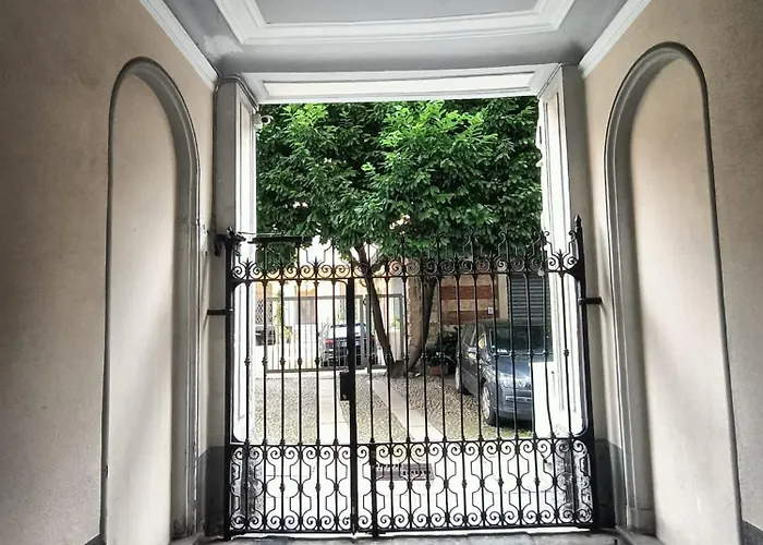 Urban Flat Melzo شقة