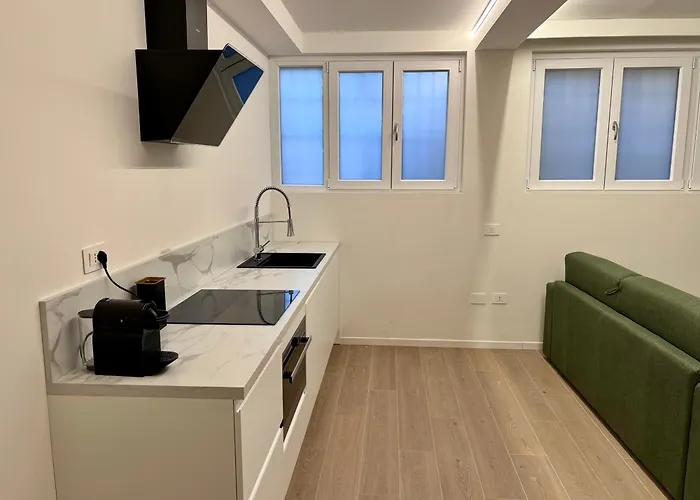 Bloom M3 Duomo 12 Min 米兰