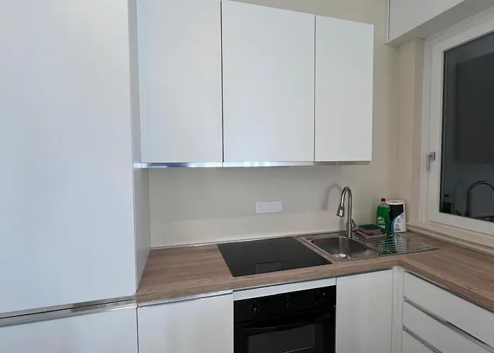 Apartment Elegante Bilocale Ristrutturato - Metro Inganni