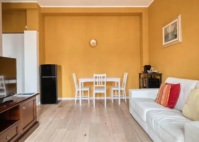 아파트 Just Urban - Elegant 1-br Flat In Solari Area - 2 Min Metro M4 *