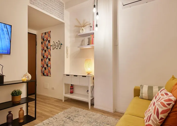 With Balcony - San Siro 밀라노