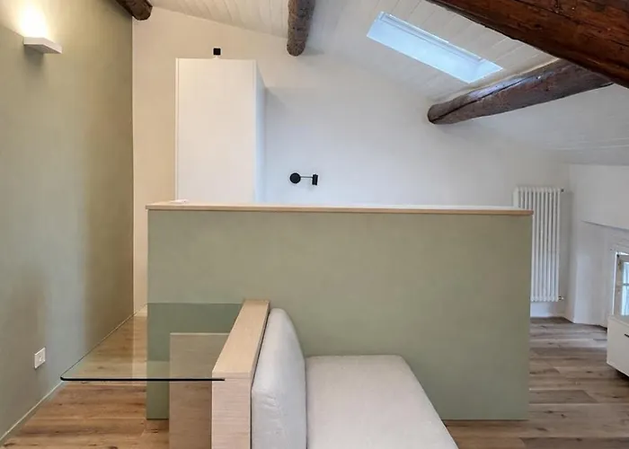 Splendida Mansarda Via Solferino In Brera