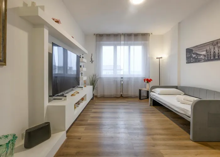 Appartement Modica, 16 - Near Iulm