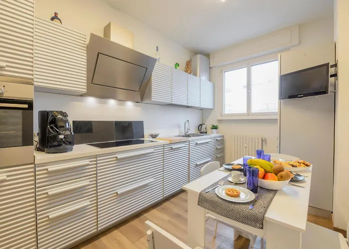 Modica, 16 - Near Iulm Μιλάνο